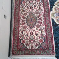 یک عدد فرش ۲۰ گره تازه بریده شده