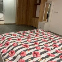 باغ اجارهای استخر آبگرم مبله صدرا|اجارهٔ کوتاهمدت ویلا و باغ|شیراز, شهرک گلستان|دیوار