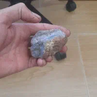 یک عدد سنگ عقیق