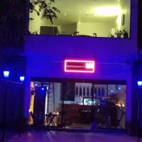 مغازه-فروشی-در-سلطانیه