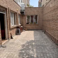 ملک کلنگی ۲.۵ طبقه ۹۰ متر