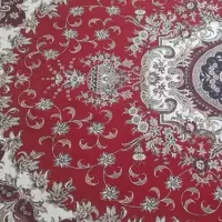 فرش قرمز