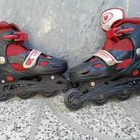 فروش فوری کفش اسکیت چهار چرخ درحد نو