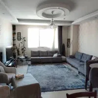 ۸۳متر دوخواب باغ فیض ۹ ساله فول امکانات، غرق نور