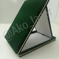 لوح تقدیر تقدیرنامه همراه باکس مخمل جیر و حک متن|مجسمه، تندیس، ماکت|قم, نخودی|دیوار