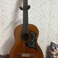 گیتار یاماها C40