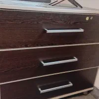 سه کشو تمیز بی خط و خش و رووان