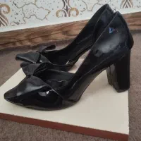 چند عدد کیف و کفش نو|کیف، کفش، کمربند|اردبیل, |دیوار