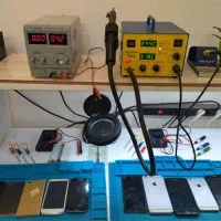 گوشی خاموش برمیدارم