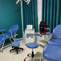پزشک دارای پروانه