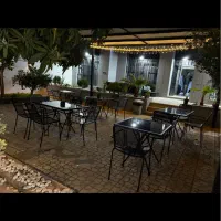 میز و صندبی شیک  کافه ای( فلز)