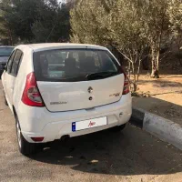 ساندرو|خودرو سواری و وانت|تهران, نیاوران|دیوار