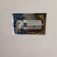 برقکار ساختمان برقکاری برق کشی|خدمات پیشه و مهارت|کرمانشاه, |دیوار