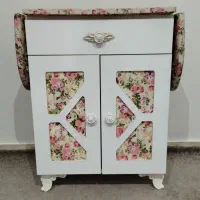 میز چرخیاطی.  کاملا نو استفاده نشده