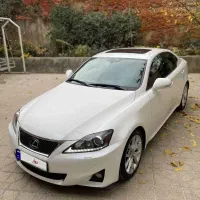 تنها لکسوس is300 مشابه صفر ایران