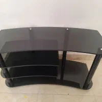 میز تلوزیون شیشه ای