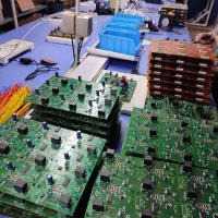 لحیم کاری و مونتاژ برد الکترونیکی شکوهیه