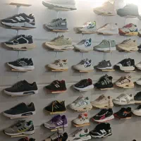 حراج کفش به علت تغییر شغل