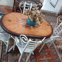 میز ناهارخوری