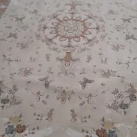 دوعدد فرش دوازده متری