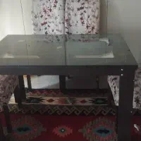 میز غذاخوری