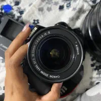 دوربین کنون ۶۰۰ d سه تا فلش وسه پایه باتمام لوازم