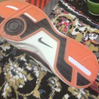 کفش سالنی و کفش استوک دار چمنی اصل|کیف، کفش، کمربند|آبادان, |دیوار