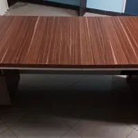 میز اداری در حد نو