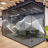 ادمین پیج اینستاگرام