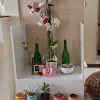 شلف پیش وی سی سفید برای گلدان