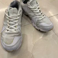 کتونی پوما سایز ۳۹ رنک سفید