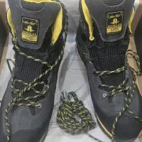 کفش کوهنوردی لاوان