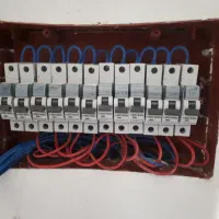 برقکار صنعتی وساختمانی تابلو ساز|خدمات پیشه و مهارت|خزل, |دیوار