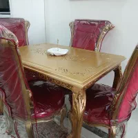 میز ناهارخوری سلطنتی
