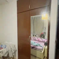 تعدادی درب کمد دیواری چوبی دو لنگه قهوه ای سوخته|جاکفشی، کمد، دراور|کرج, اصفهانی‌ها|دیوار