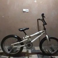 دوچرخه BMX نمایشی