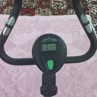 دوچرخه ثابت فیتنس خانگی|تجهیزات ورزشی|بروجن, |دیوار