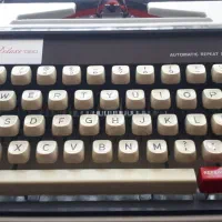 ماشین تایپ عتیقه|کلکسیون اشیاء عتیقه|تهران, افسریه شمالی|دیوار