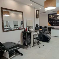 اجاره لاین خدمات و آموزش زیبایی|اجارهٔ دفتر کار، اتاق اداری، مطب|اصفهان, باب الدشت|دیوار