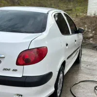 پژو 206 v8 sd