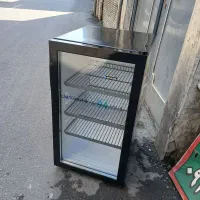 یخچال۵فوت ایستکول۲ماه کارویترینی کافه ای کوچک مینی