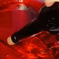 موم هوابند و آب بندی پلمپ بطری چوب پنبه خور بطری