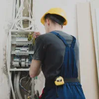 برق کار حرفه ای