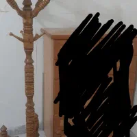 چوب لباسی در حد