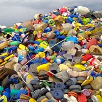 نیازمند یک کارگر اشنا به تفکیک پلاستیک