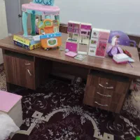 فروش دو عددمیز اداری نو بنام نجیبه جوکار ب