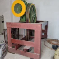 سرویس نصب بازسازی انواع آسانسوروبالابرهیدرولیک