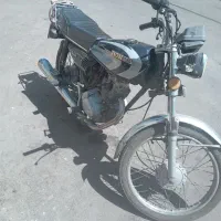 موتورسیکلت ۱۲۵ تیزتک