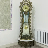 ساعت برنز