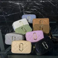 کیف جاکوبز با کیفیت در رنگبندی